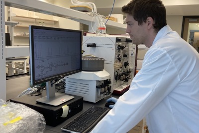 Matt Purifying Proteins with the HPLC